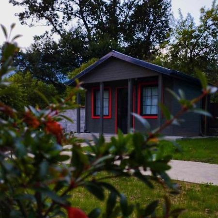 Hotel Brotseulebi Ambrolauri Zewnętrze zdjęcie