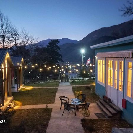 Hotel Brotseulebi Ambrolauri Zewnętrze zdjęcie